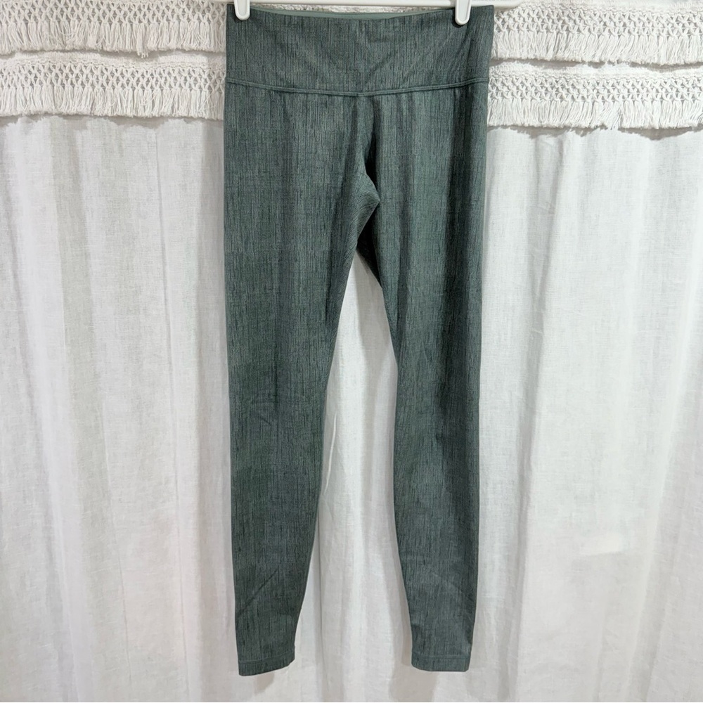 Lululemon Wunder Under Pant *Full-On Luxtreme, Size 6